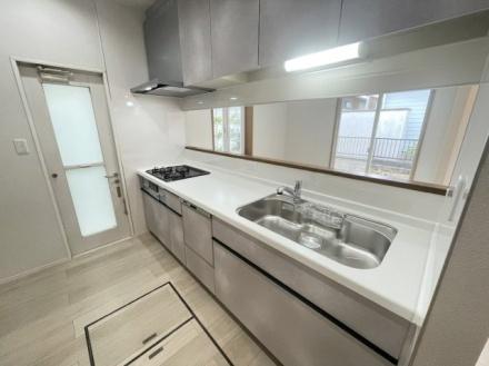 京田辺市花住坂３丁目の中古一戸建て