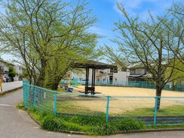 宇治市伊勢田町浮面の中古一戸建て(蔭田緑地.)