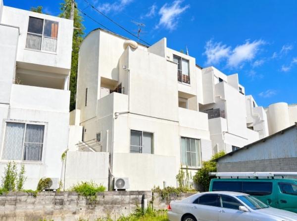 枚方市村野本町の中古一戸建て