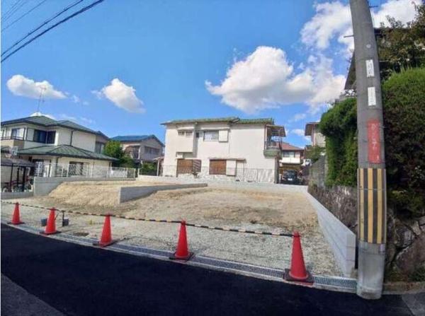 枚方市長尾東町　第６　２号棟　新築一戸建て