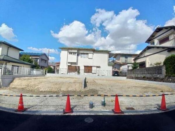 枚方市長尾東町　第６　２号棟　新築一戸建て