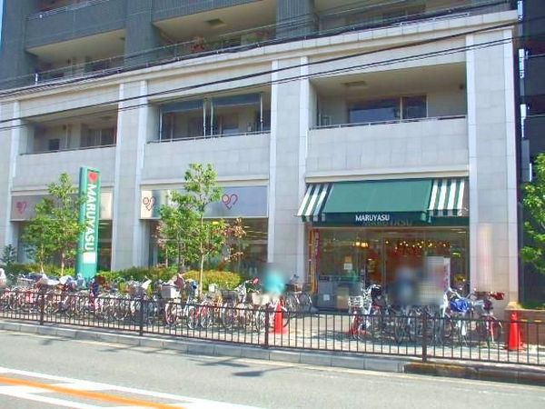 メロディーハイム茨木パークアヴェニュー(スーパーマルヤス茨木駅前店)