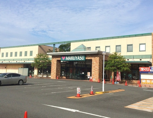 高槻市氷室町2丁目の中古一戸建て(スーパーマルヤス 宮田店)