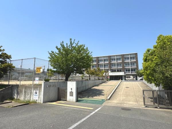 乙訓郡大山崎町字大山崎小字鏡田の中古一戸建て(大山崎町立大山崎中学校)