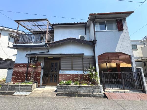 高槻市出丸町の中古一戸建て