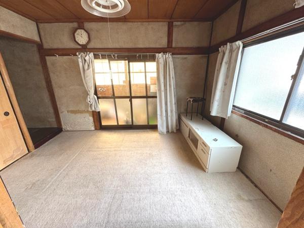 高槻市出丸町の中古一戸建て