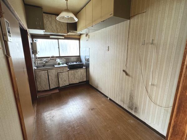 高槻市出丸町の中古一戸建て