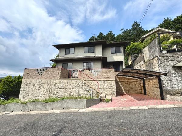 京都市山科区大塚高岩の中古一戸建て