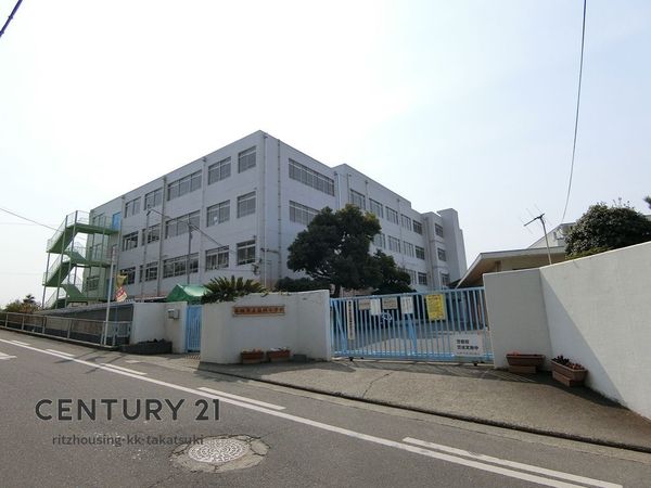 レオ高槻(高槻市立奥坂小学校)
