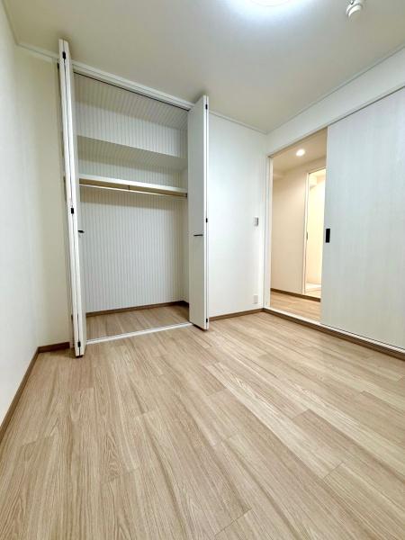 ●全面改装済●朝日プラザ伏見桂川１１階部分