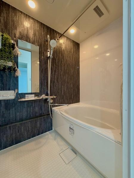 ●全面改装済●朝日プラザ伏見桂川１１階部分