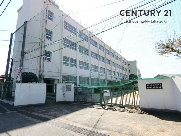 高槻市大塚町３丁目の中古一戸建て(高槻市立南大冠小学校)