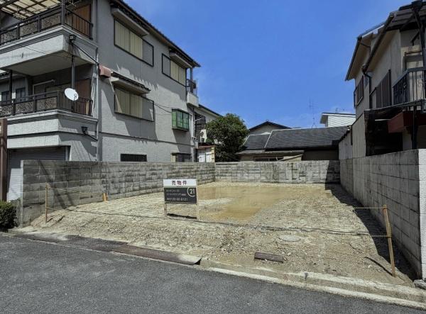 豊中市服部南町４丁目の土地