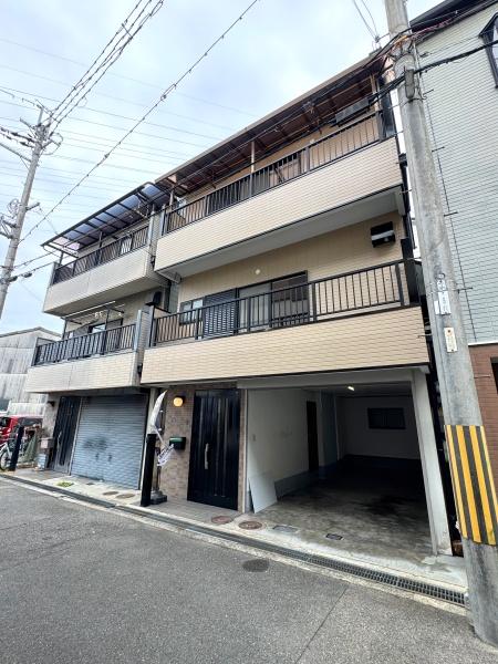 改装済・　鳥飼新町　・　駐車2台可