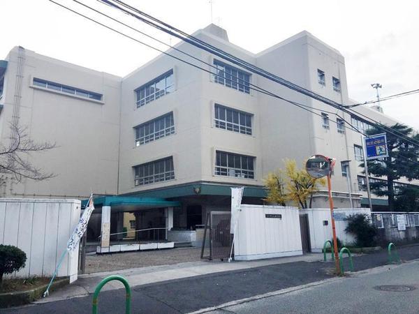 茨木市庄１丁目の土地(茨木市立三島中学校)