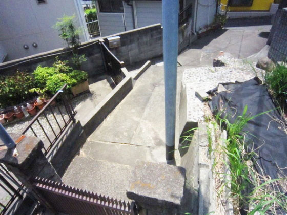 神戸市兵庫区会下山町１丁目の売土地(前面道路含む現地写真)