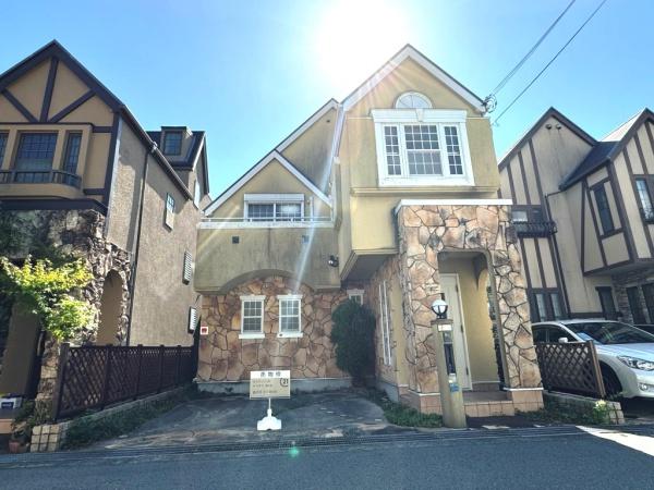 神戸市東灘区本山北町４丁目の中古一戸建