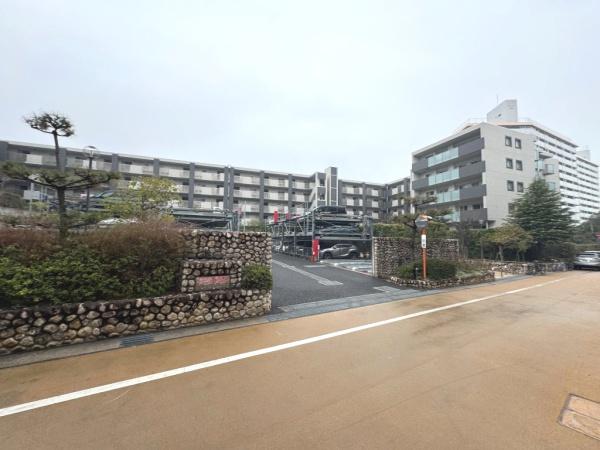 グランベース芦屋川ロジュマン