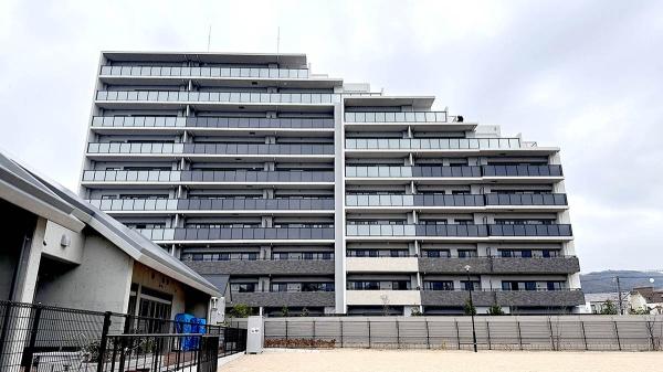 エステムコートパークウイングス