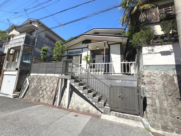 神戸市須磨区妙法寺字円満林の中古一戸建て