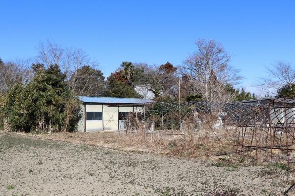 加須市砂原の宅地と農地/3548.02坪/1200万円
