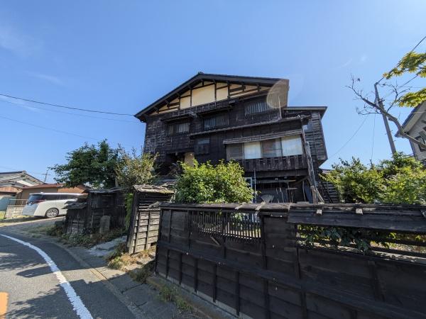 加須市諏訪2丁目/店舗付き住宅/現況渡し