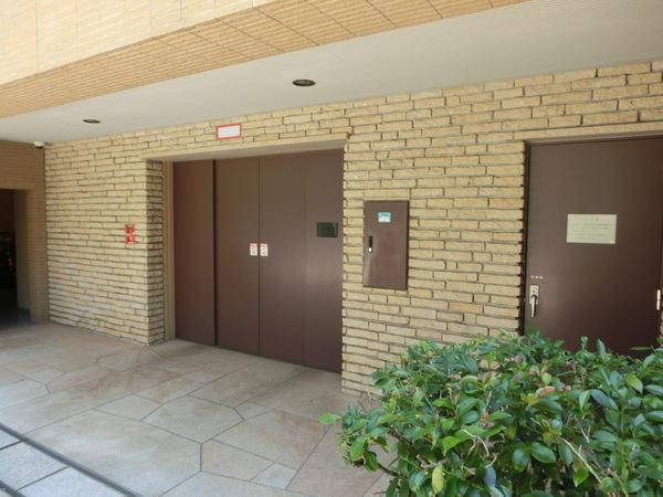 パークコート市谷加賀町二丁目