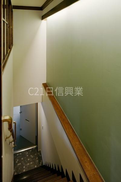 クレセントマンション