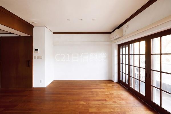 クレセントマンション