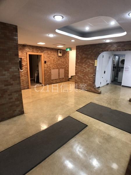 ウエストサイド新宿御苑