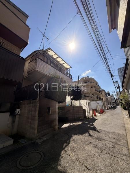 新宿区市谷薬王寺町の売土地