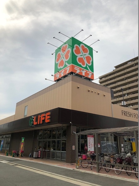 シャトー・サンパークスクエア(ライフ鶴見今津北店)