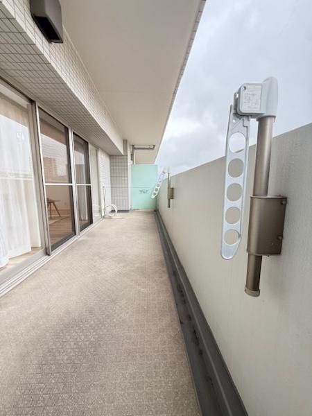 ライオンズマンション鴻池新田(バルコニー)