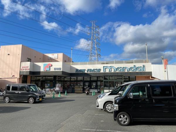 朝日プラザイーストスクエア(万代石切店)