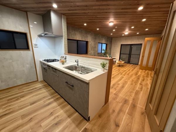 東大阪市南鴻池町２丁目の中古一戸建て