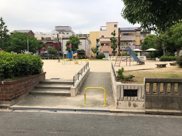 大阪市鶴見区中茶屋１丁目の中古一戸建て(今津東公園)