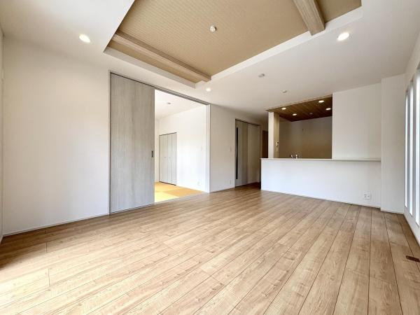 西東京市泉町３丁目の新築一戸建