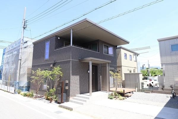 彦根市東沼波町の中古一戸建て