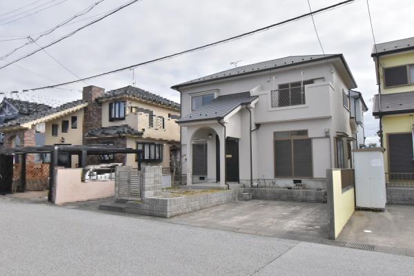 彦根市長曽根南町の中古一戸建て