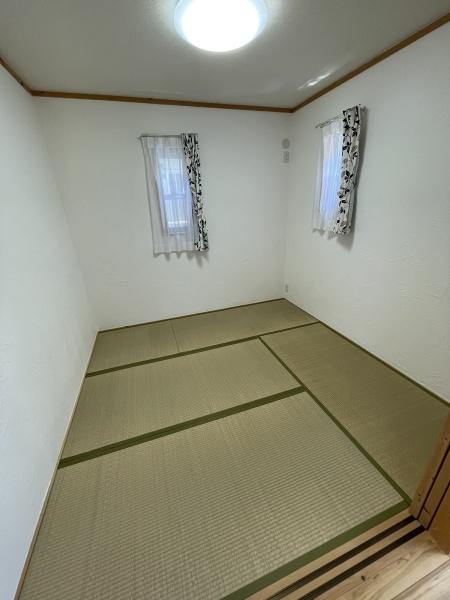 彦根市西今町の中古一戸建て