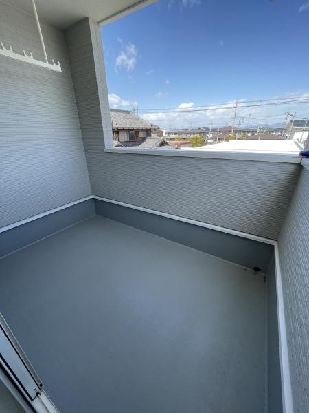 彦根市開出今町の中古一戸建て