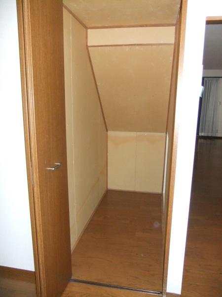 彦根市西今町の中古一戸建て