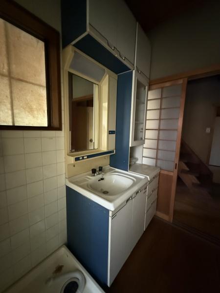 彦根市原町の中古一戸建て