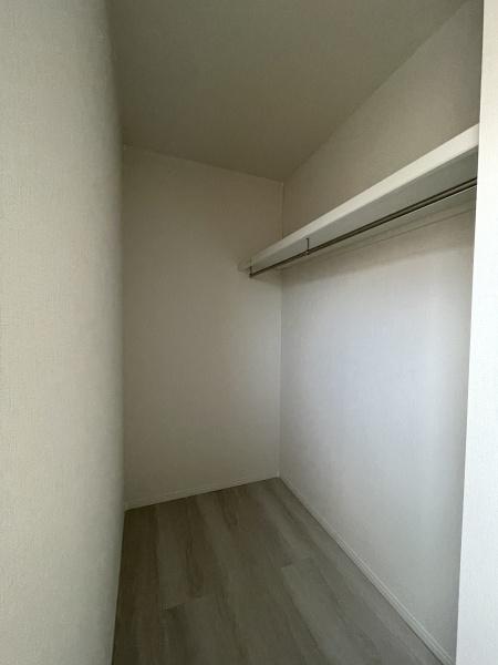 彦根市長曽根南町の中古一戸建て