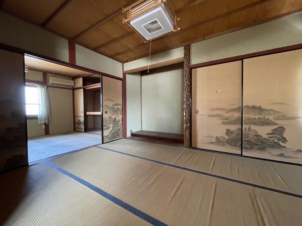 愛知郡愛荘町山川原の中古一戸建て