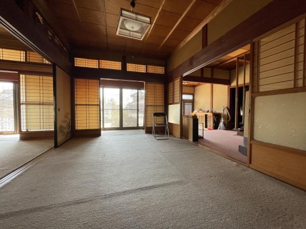 愛知郡愛荘町山川原の中古一戸建て