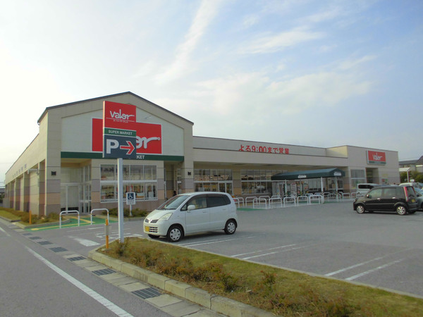 長浜市口分田町4期 全4棟 1号棟(バロー長浜店)