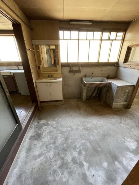 愛知郡愛荘町松尾寺の中古一戸建て