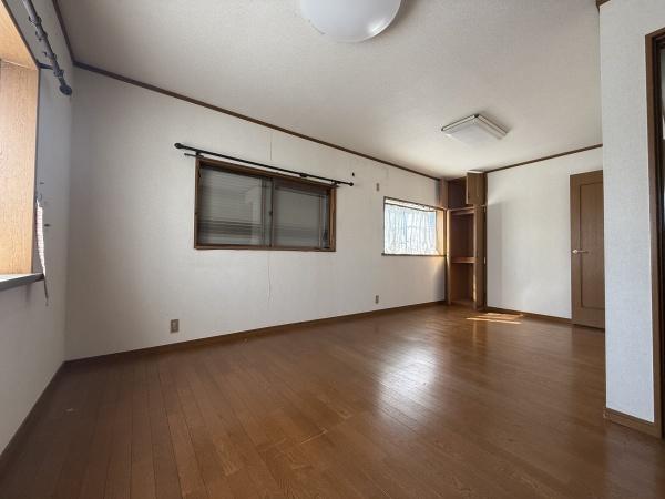 彦根市中藪町の中古一戸建て