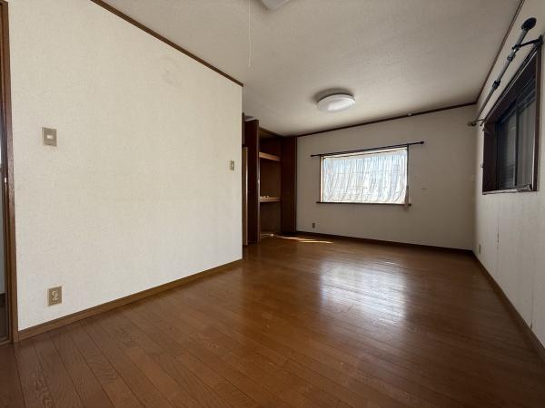 彦根市中藪町の中古一戸建て